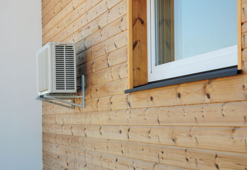 Hardwood Siding Installation in Roanoke, AL