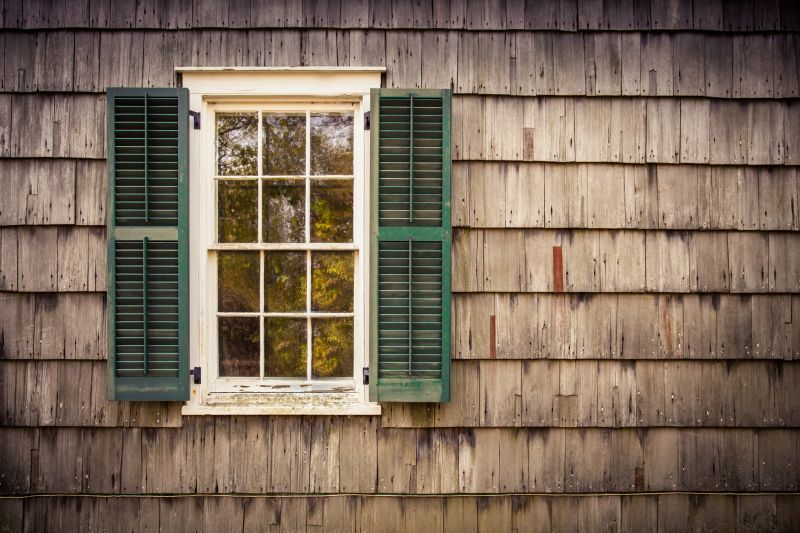 Shake Siding Installation in Roanoke, AL